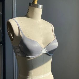 NWOT VS SHIMMER BRA